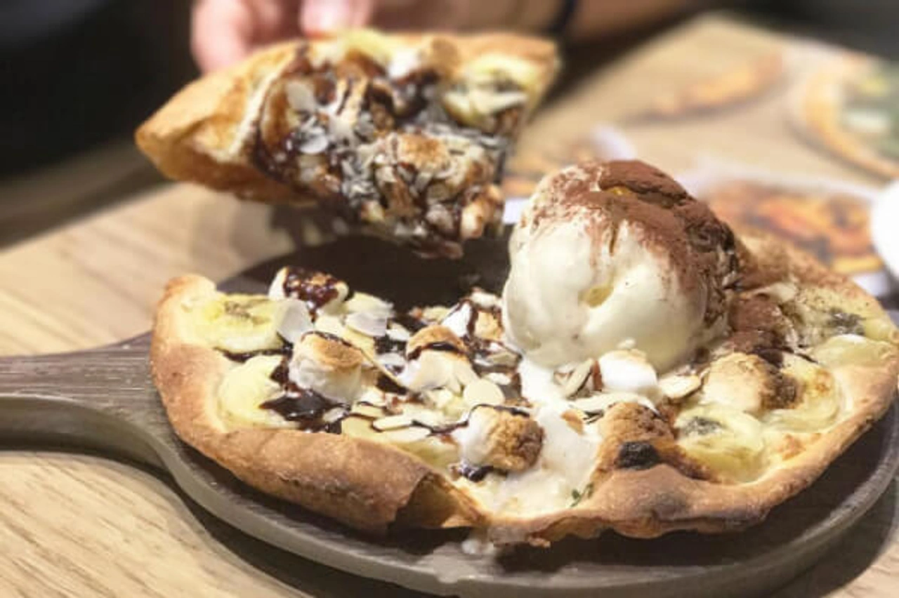 Instagram trend: Sweet Pizza
