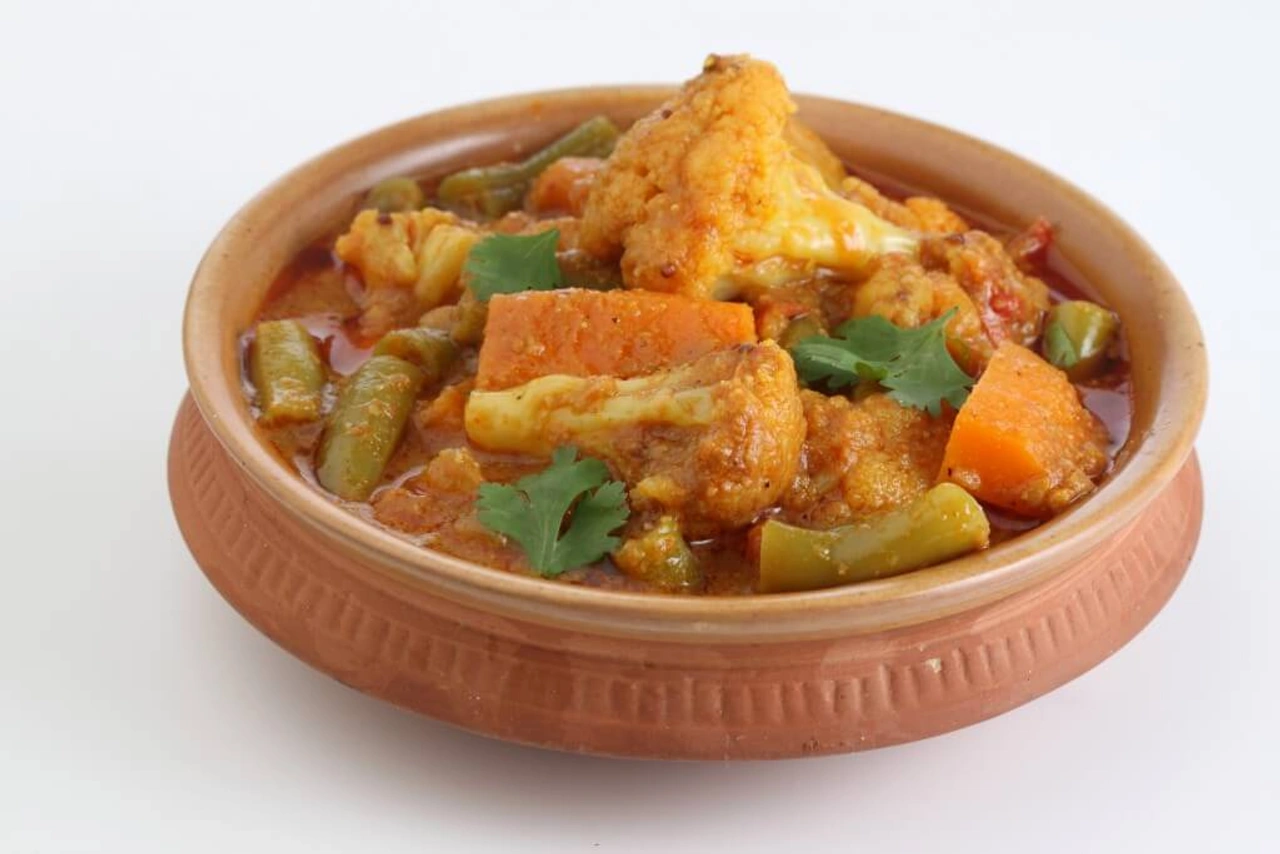 Vegan curry met bloemkool en kikkererwten